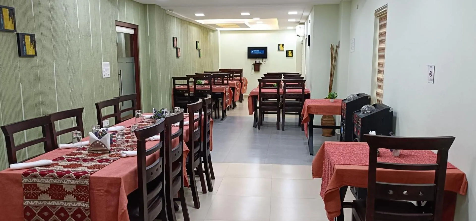 **** Hotel Club 99 Suites Kochi Indie
